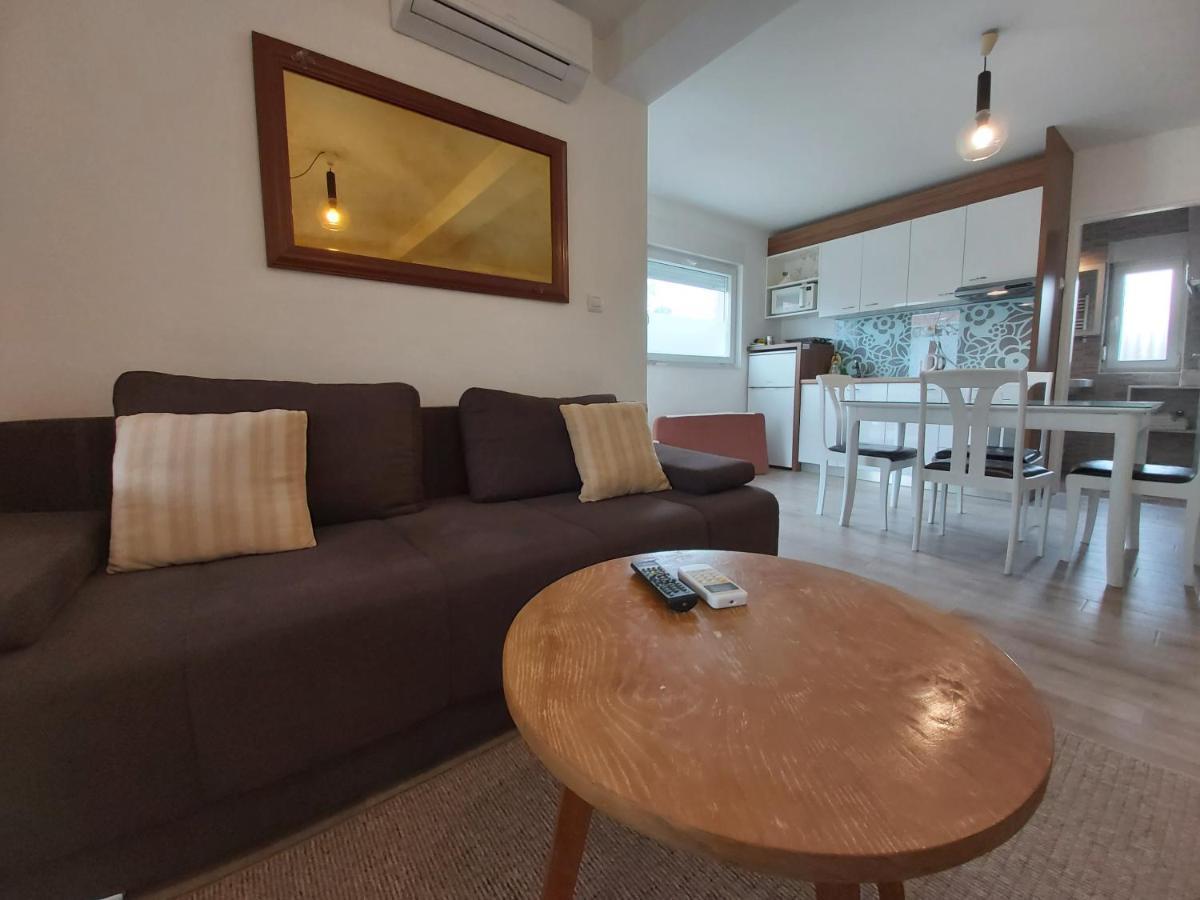 Sobe Dragic Hotel Zadar Exterior foto